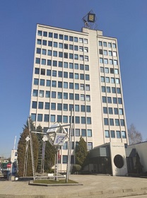Building surveys, feasibility studies, design, investment control and other consulting activities